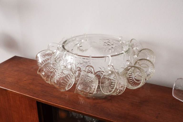Vintage Jeannette Glass 26 Piece Punch Bowl Set