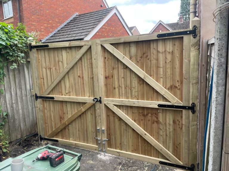 Bespoke driveway gates 