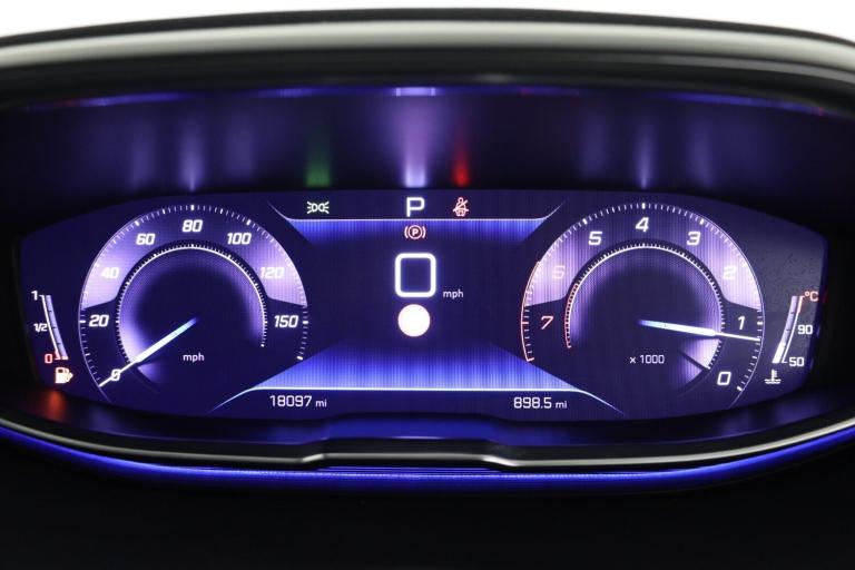 2022 Peugeot 5008 1.2 PureTech Allure Premium+ 5dr EAT8 HATCHBACK PETROL Automatic