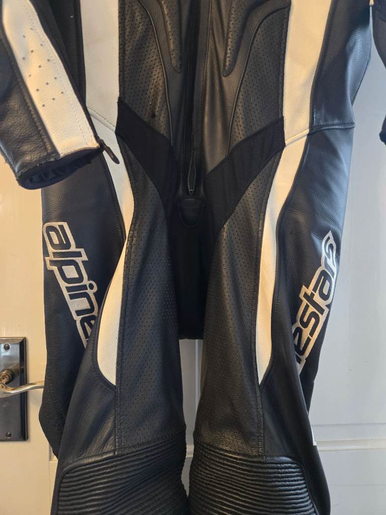 Apinestars Motorbike Leather Suit 