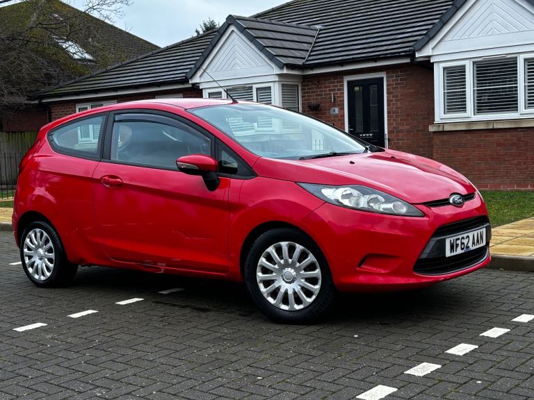 Ford, FIESTA, Hatchback, 2012, Manual, 1242 (cc), 3 doors
