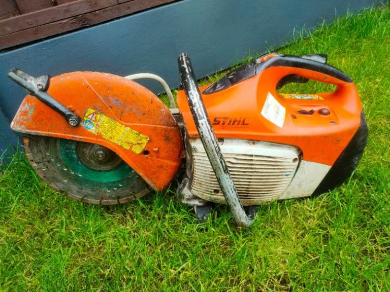Stihl Cut-Off Saw – Orange, Fair Condition