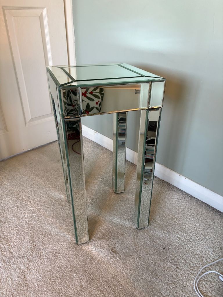 Art-deco mirrored side table