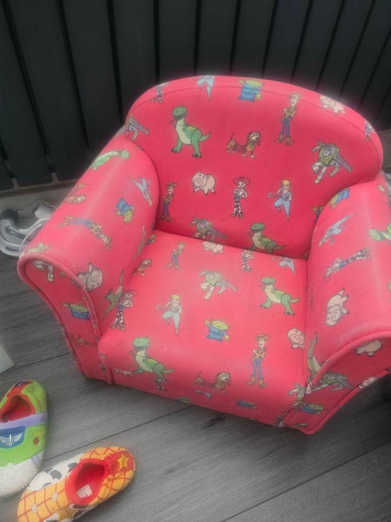 Kids Toy Story Armchair – Good Condition jst needs wee clean