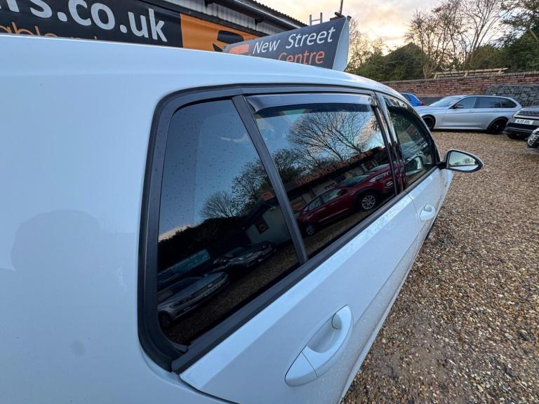 2016 Volkswagen Golf 2.0 TDI BlueMotion Tech GTD Euro 6 (s/s) 5dr HATCHBACK Diesel Manual