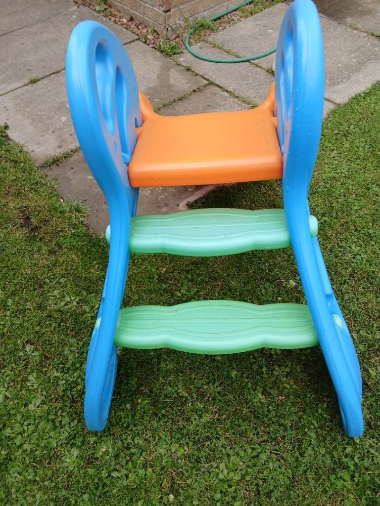 Kids Garden Slide – Multicoloured, Good Condition