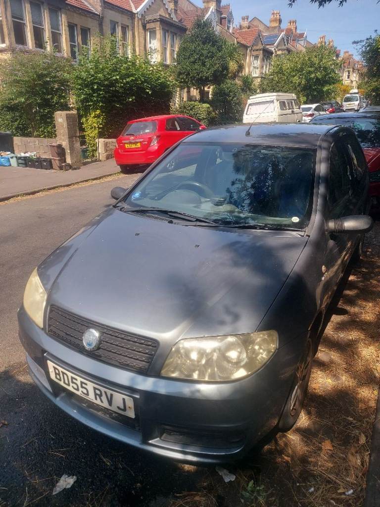 Fiat, PUNTO, Hatchback, 2006, Manual, 1242 (cc), 3 doors