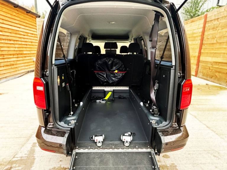 2018 Volkswagen Caddy Maxi Life 5 Seat Wheelchair Accessible Disabled Access Vehicle WAV MPV Dies...