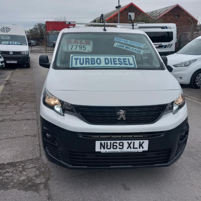 2020 Peugeot Partner 1000 1.5 BlueHDi 100 Professional Van PANEL VAN Diesel Manual