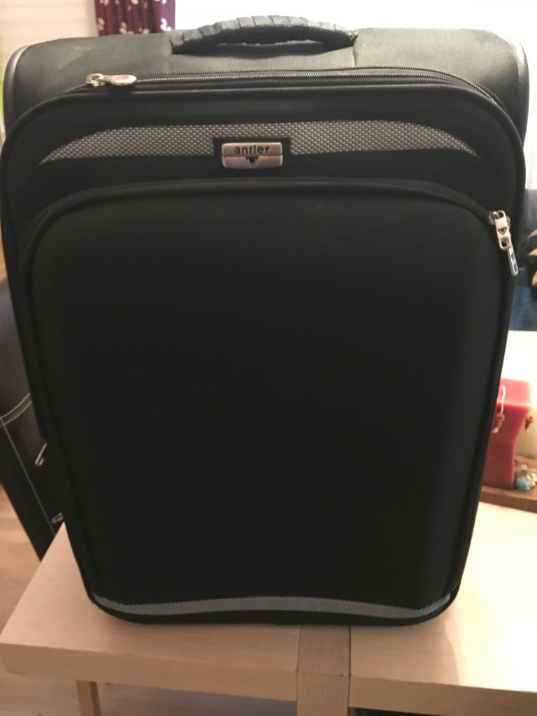 Antler 2 Wheel Suitcase large