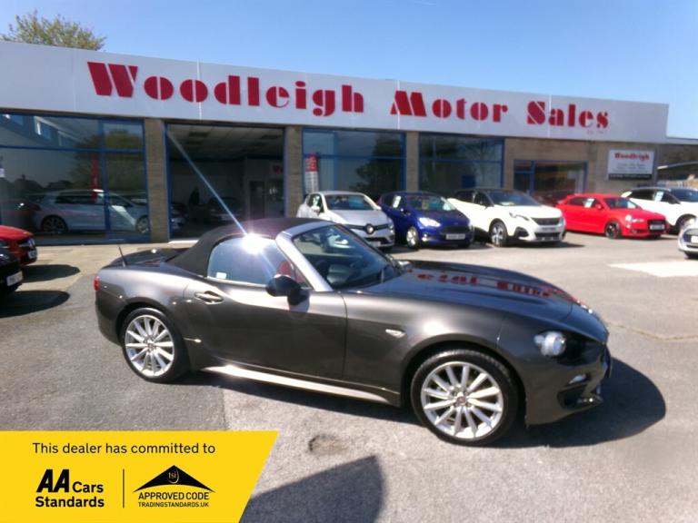 2018 Fiat 124 Spider 1.4 MultiAir Lusso Convertible 2dr Petrol Euro 6 (140 ps) Convertible Petrol...