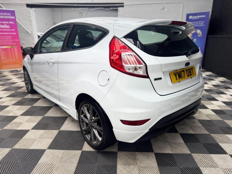 2017 Ford Fiesta 1.0T EcoBoost ST-Line Euro 6 (s/s) 3dr Hatchback Petrol Manual