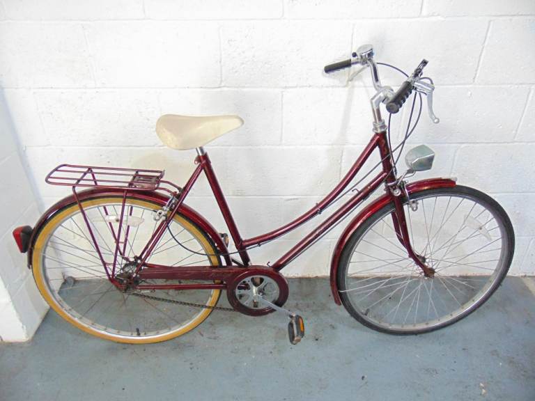 Raleigh Cameo (21" frame) Dutch style/Step-through/Town Bike (free local delivery)