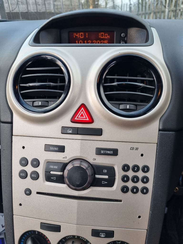 Vauxhall corsa van cdti