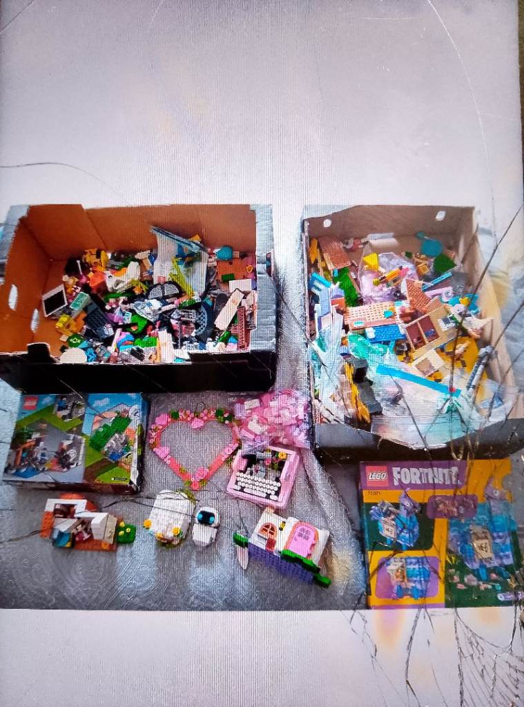 Large Bundle of LEGO Bricks and Sets – Good Condition
