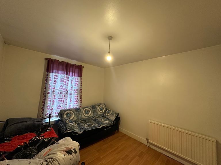 Double Room Available 