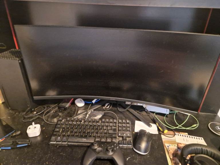 Xbox series x plus 1 month old gaming monitor