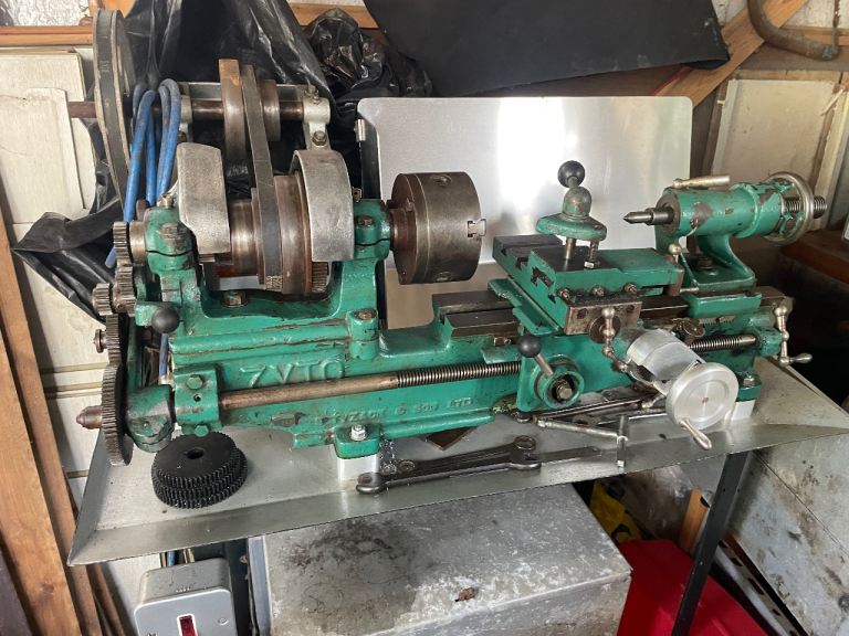 ZYTO Lathe Machine - Heavy Duty, Good Working Order