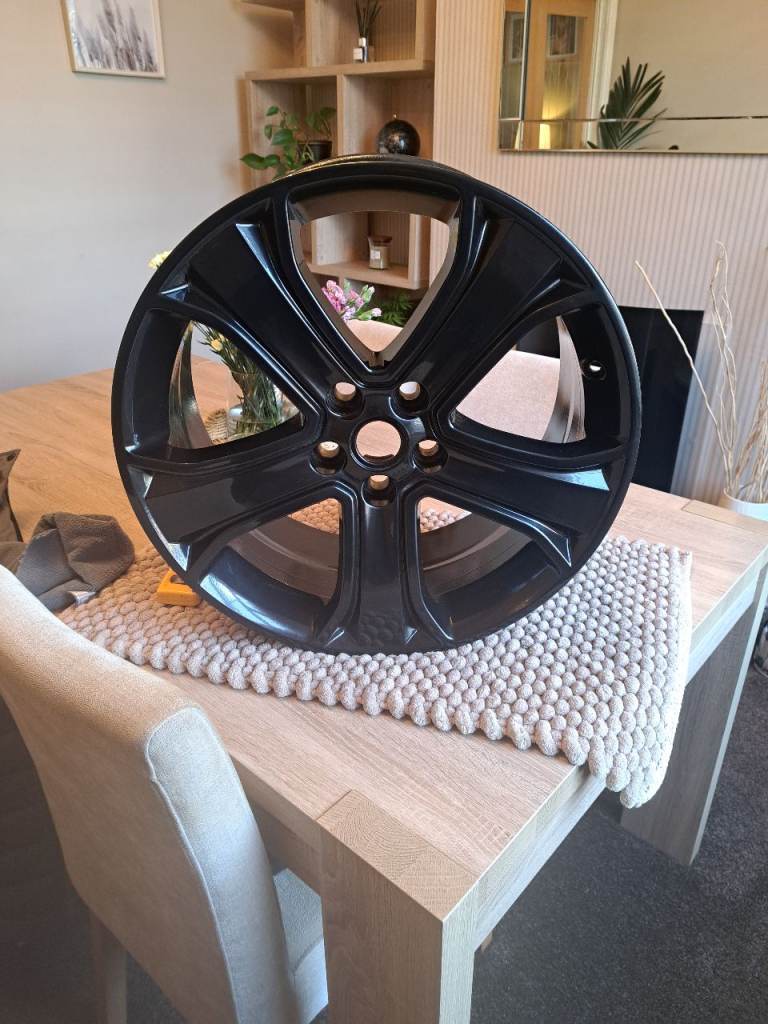 T5 Land Rover wheels
