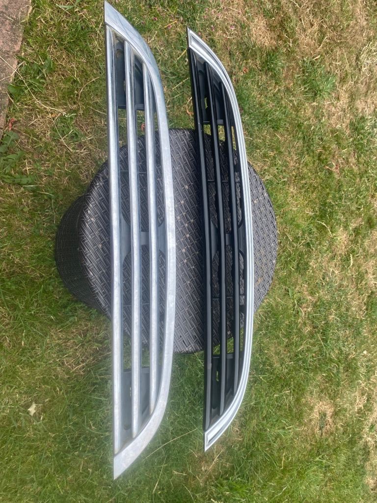 Mini front grills 