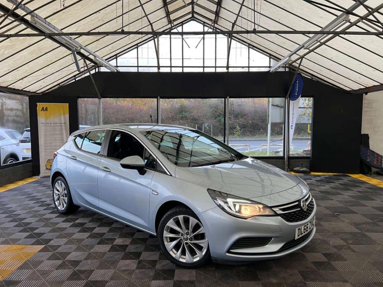 2016 Vauxhall Astra 1.0T 12V ecoFLEX Design 5dr HATCHBACK PETROL Manual