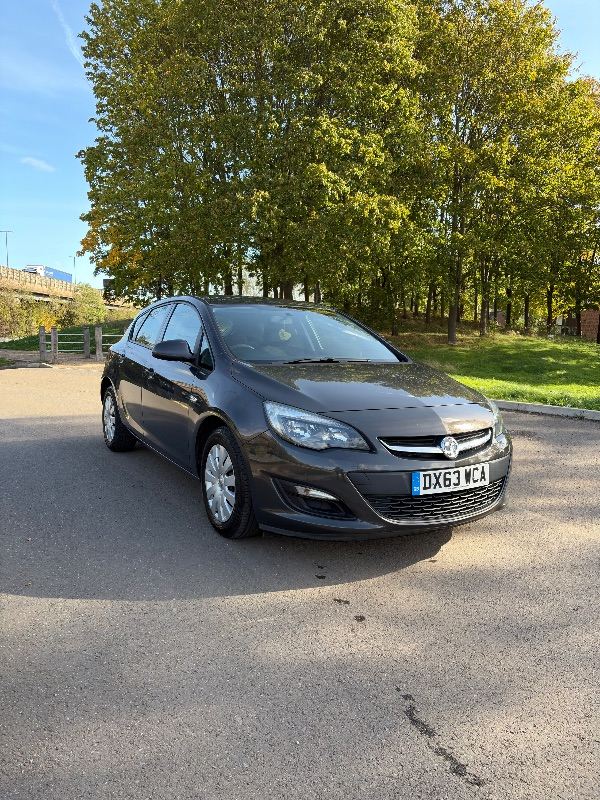 Vauxhall Astra 2013