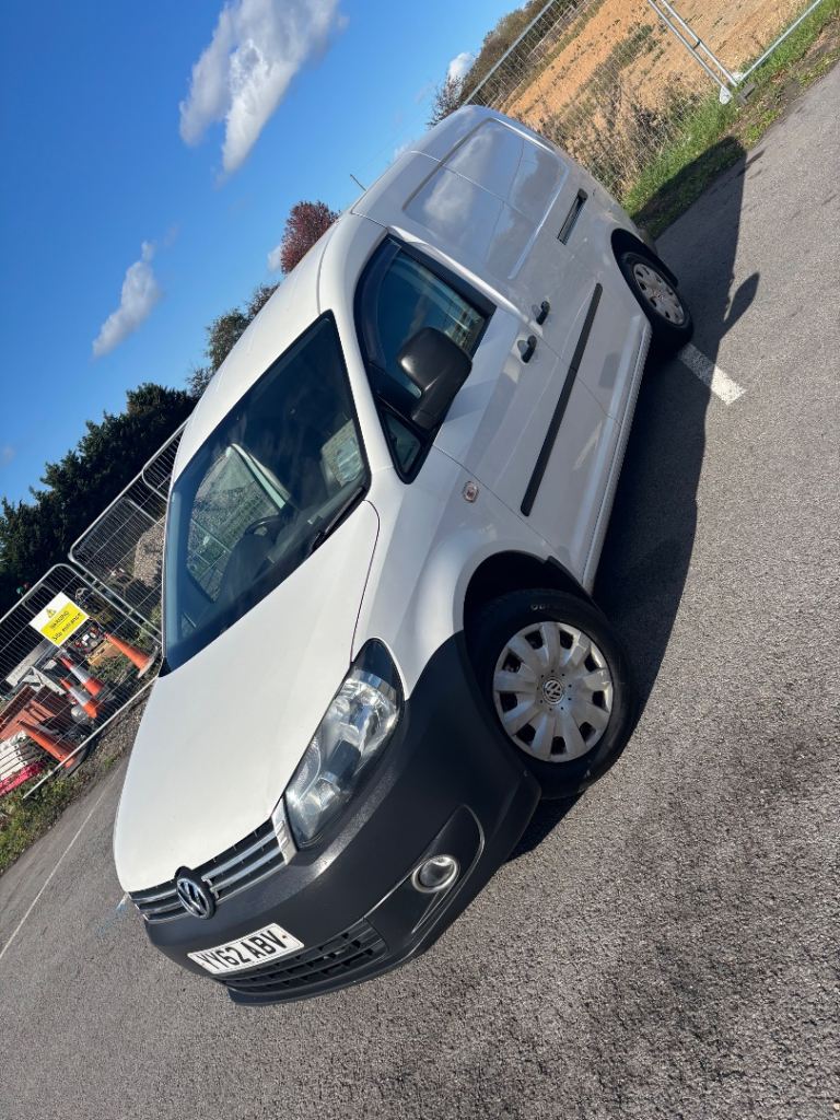 AUTOMATIC CADDY VAN
