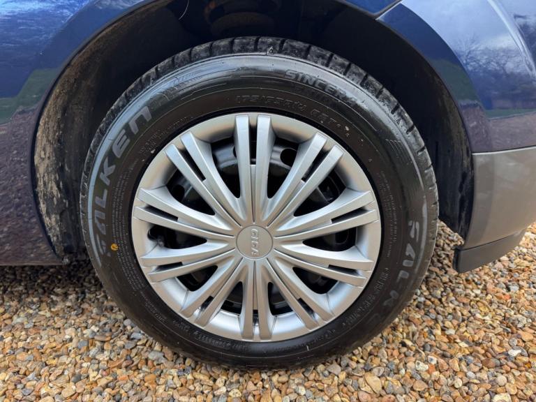 2002 Ford Fiesta 1.3 LX 5dr Petrol