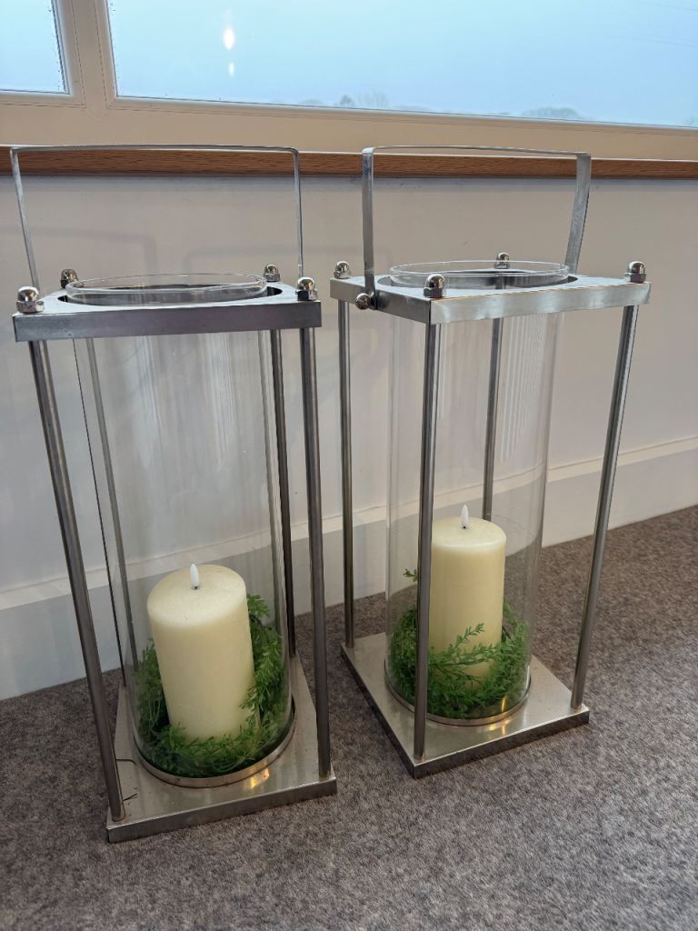 2 large lanterns - ideal for weddings