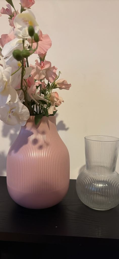 Two flowers vases