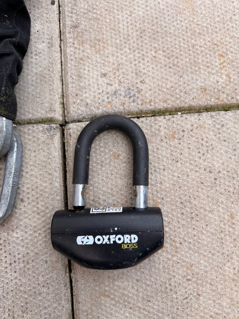 Oxford Boss Disc Lock & 12mm Chain In excellent condition 