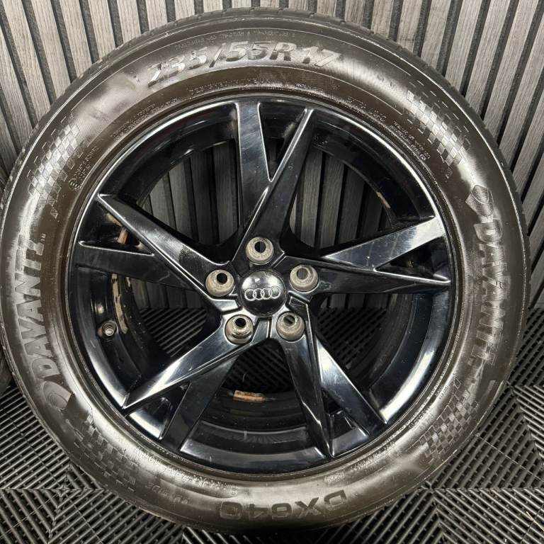 17'' GENUINE AUDI Q3 5 Y SPOKE BLACK TIGUAN ALLOY WHEELS TYRES ALLOYS