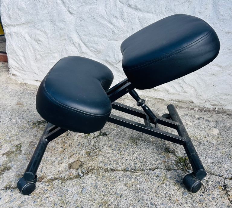 Kneeling Stool