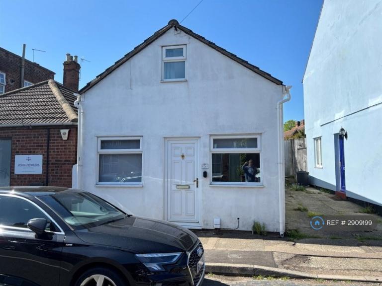 2 bedroom house in Granville Road, Colchester, CO1 (2 bed) (#2909199)