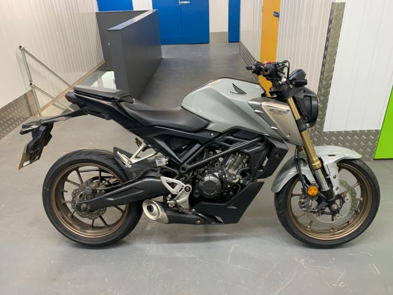2022 Honda cb125r cafe Nero model 