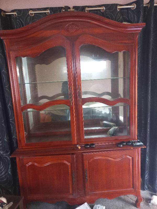 Display cabinet 