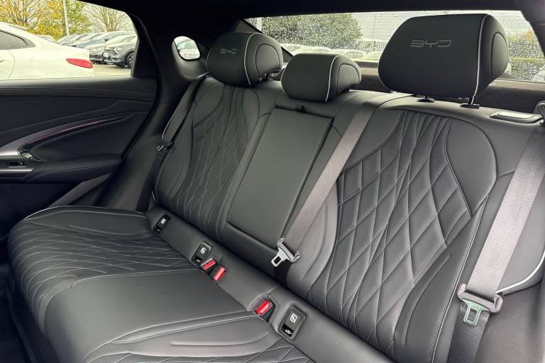 2025 BYD Seal 82.5kWh Excellence Auto AWD 4dr Saloon Automatic