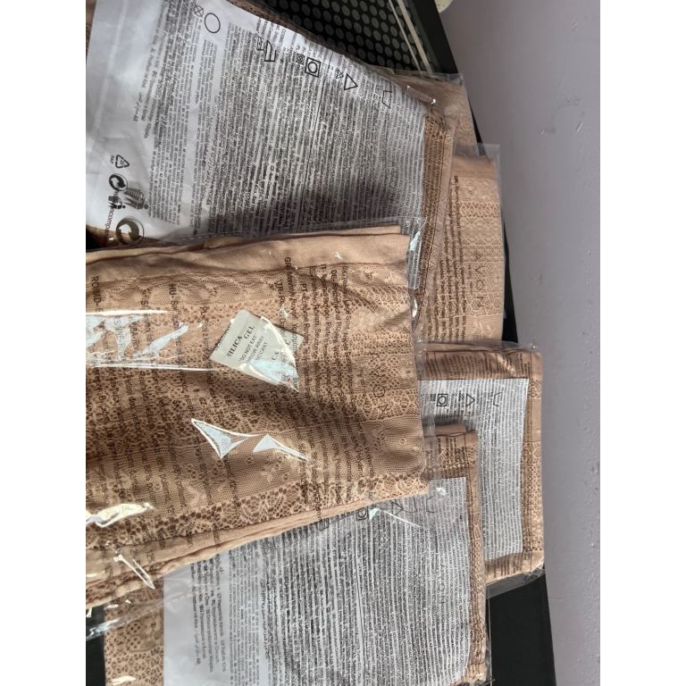 6 x Ladies brand New  pink Avon Scarf 