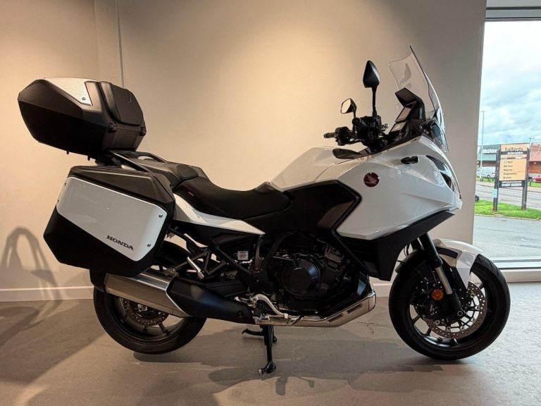 2023 HONDA NT1100, 2023 with 3078 miles
