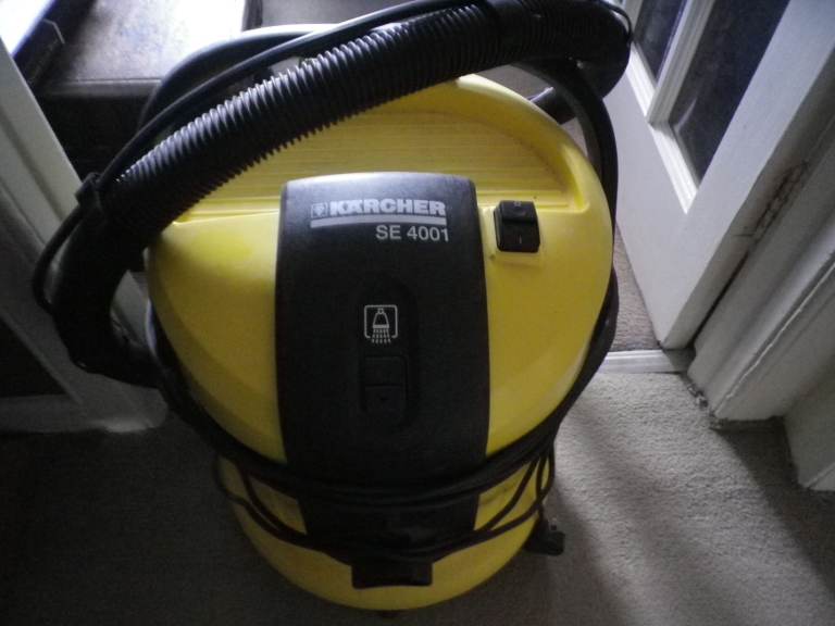 Karcher SE4001 Carpet cleaner/ vacuum cleaner