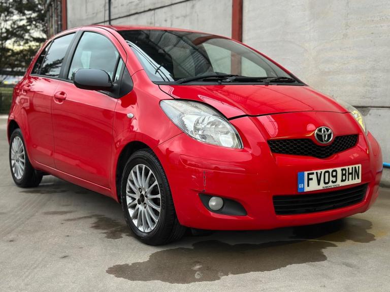 2009 Toyota Yaris 1.33 Dual VVT-i SR Euro 4 (s/s) 5dr HATCHBACK Petrol Manual