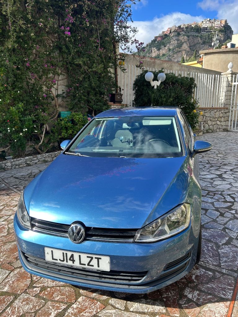 Volkswagen, GOLF, Hatchback, 2014, Manual, 1598 (cc), 5 doors LHD
