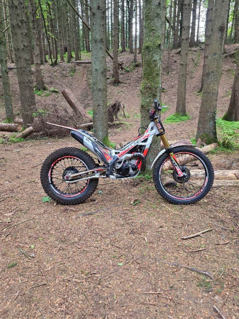 TRS 300RR 2023 model