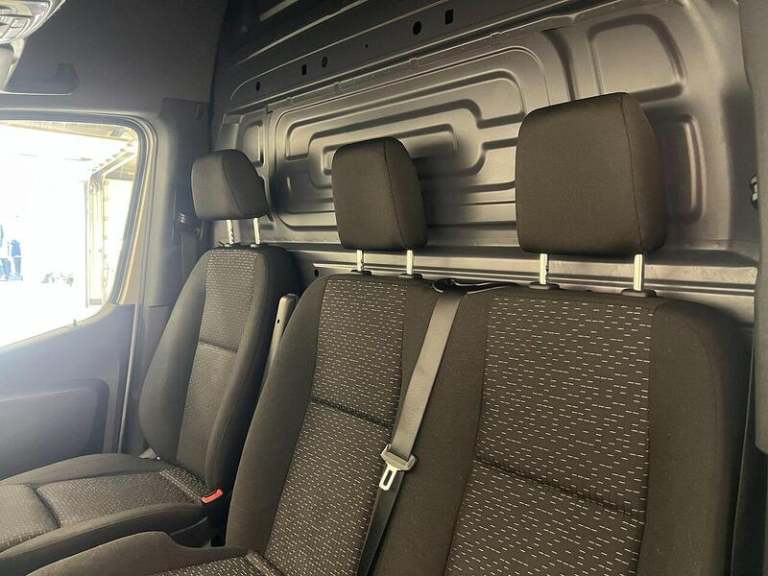 2023 Mercedes-Benz Sprinter 3.5t H2 Premium Van PANEL VAN DIESEL Manual