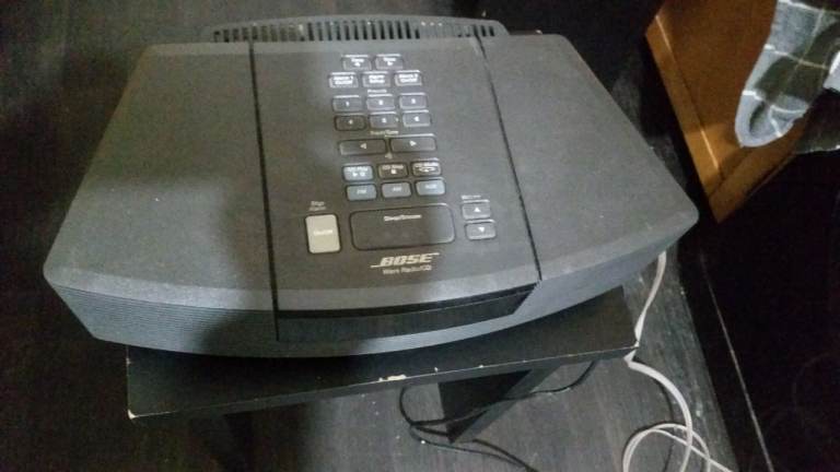 bose wave radio cd good and full working 