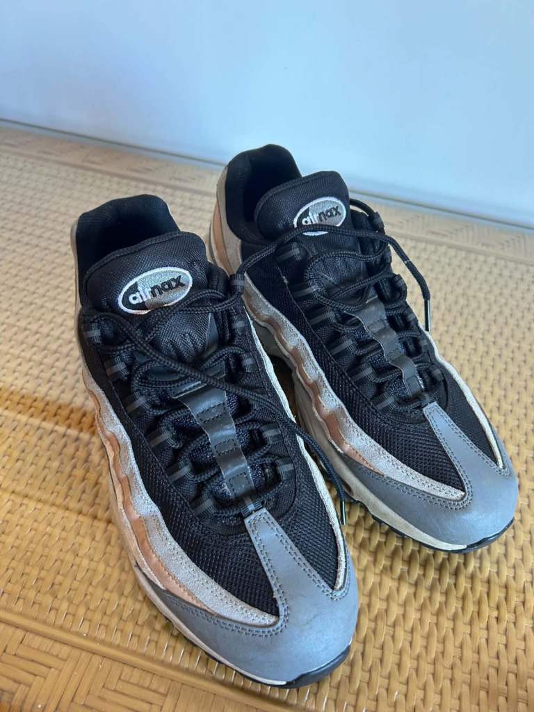 Nike Air Max 95 Trainers - Black/Grey, Good Condition