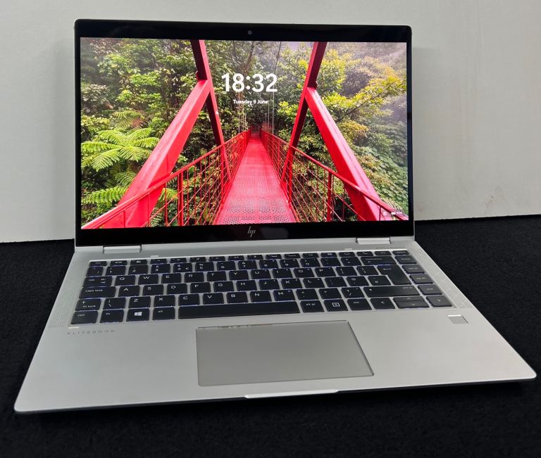 HP ELITEBOOK LAPTOP