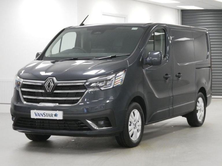 2026 RENAULT TRAFIC SL30 2.0 BLUEDCI 130 BHP SWB EXTRA EDITION