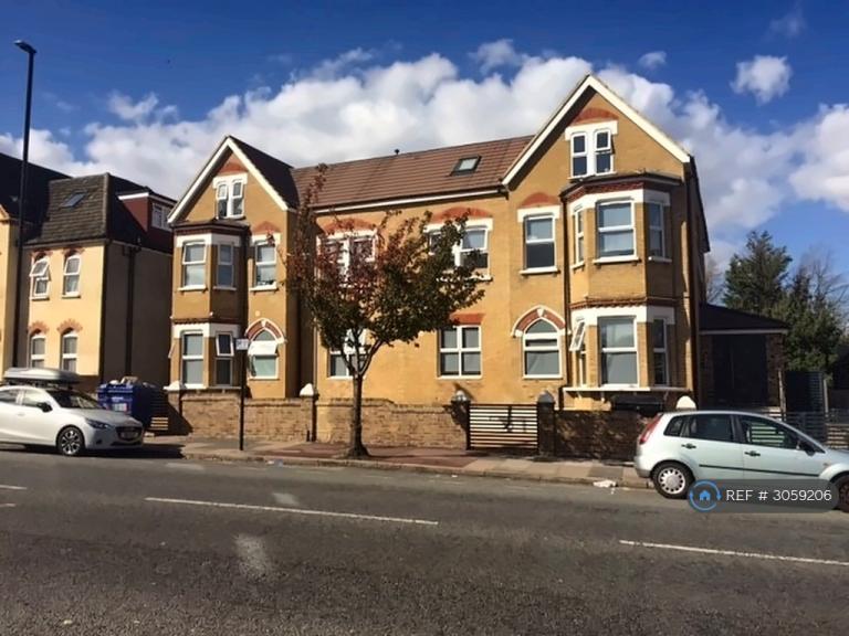 3 bedroom flat in Southwood Road, London, SE9 (3 bed) (#3059206)