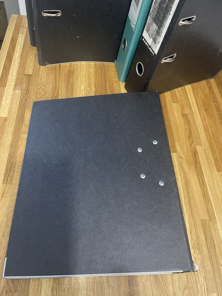 USED - A4 lever Arch files 